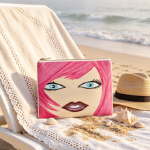 Charger l'image dans la galerie, pochette cloe sur transat ohp
